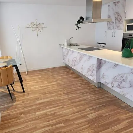 Apartment Stylishly Ginachero 2 *